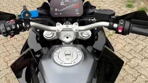 Bmw F 900 XR (2020 - 24)  (4)