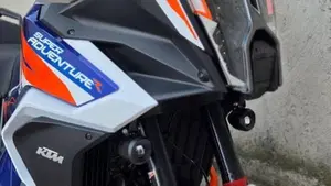 KTM 1290 Super Adventure S (2022 - 25)  (9)
