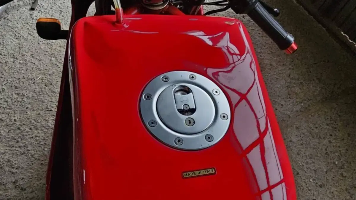 Ducati   (8)