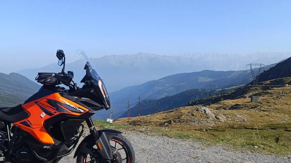 KTM 1290 Super Adventure S (2021) 