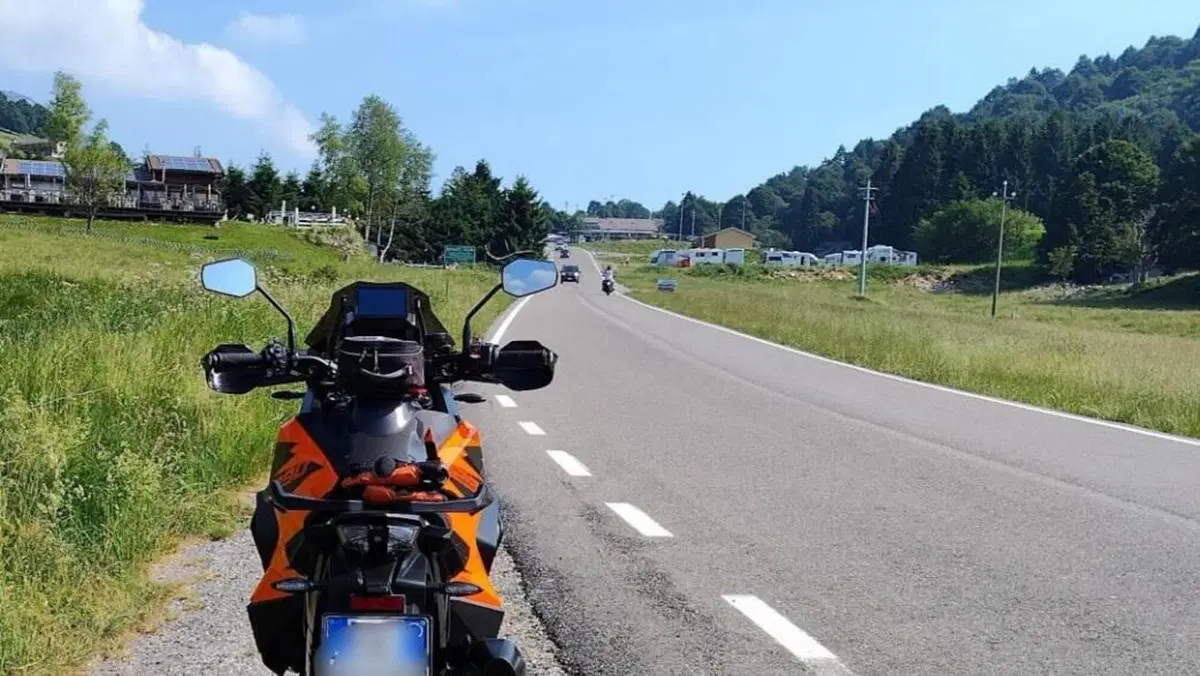 KTM 1290 Super Adventure S (2021)  (2)