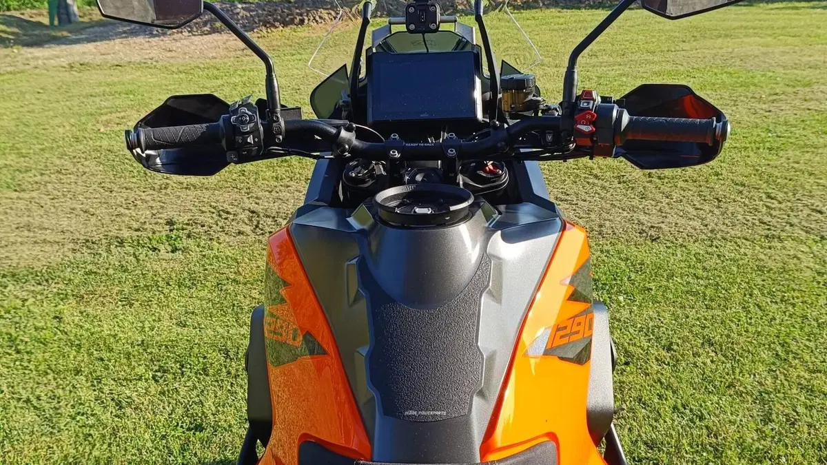 KTM 1290 Super Adventure S (2021)  (6)
