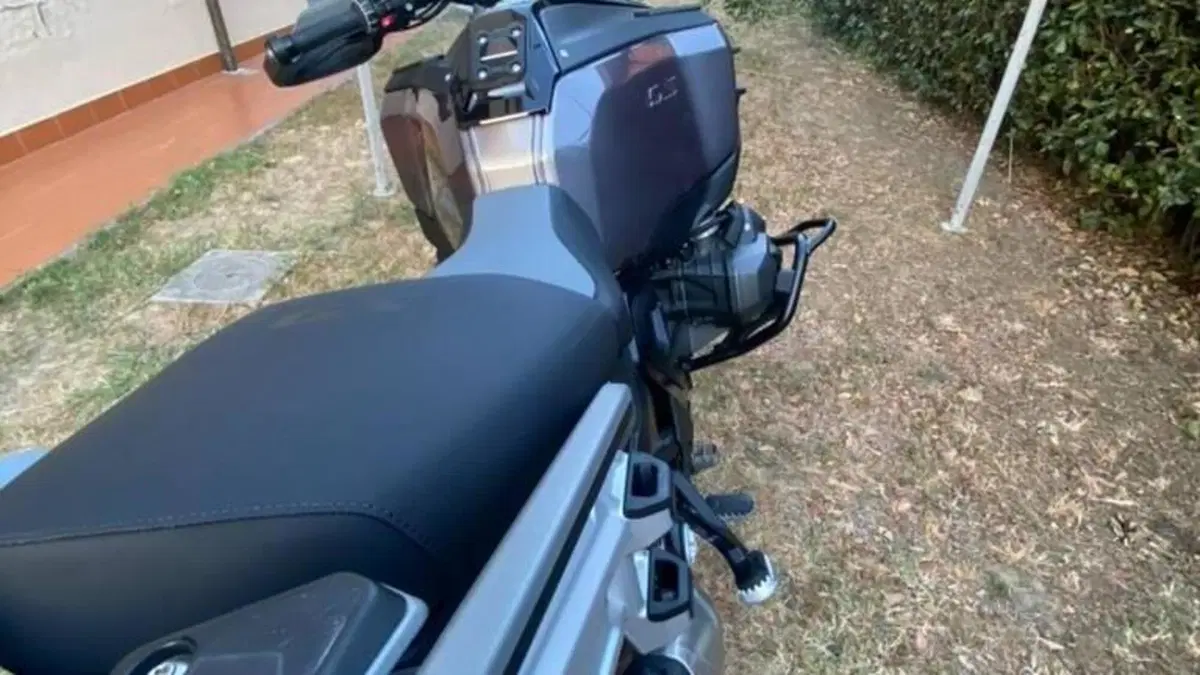 Bmw R 1300 GS Adventure Triple Black (2025 - 26)  (9)