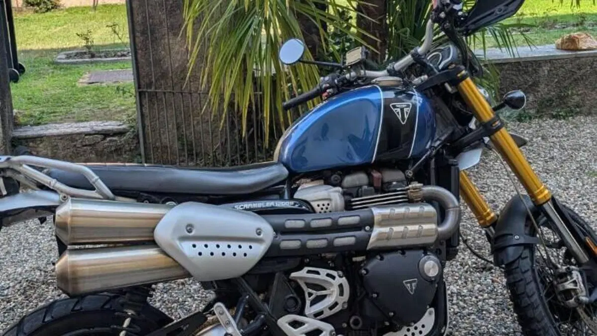 Triumph Scrambler 1200 XE (2019 - 20)  (2)