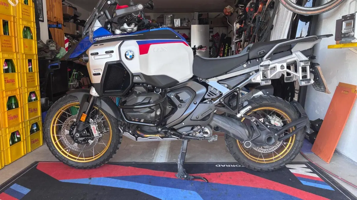 Bmw R 1300 GS Adventure Trophy (2025 - 26)  (2)