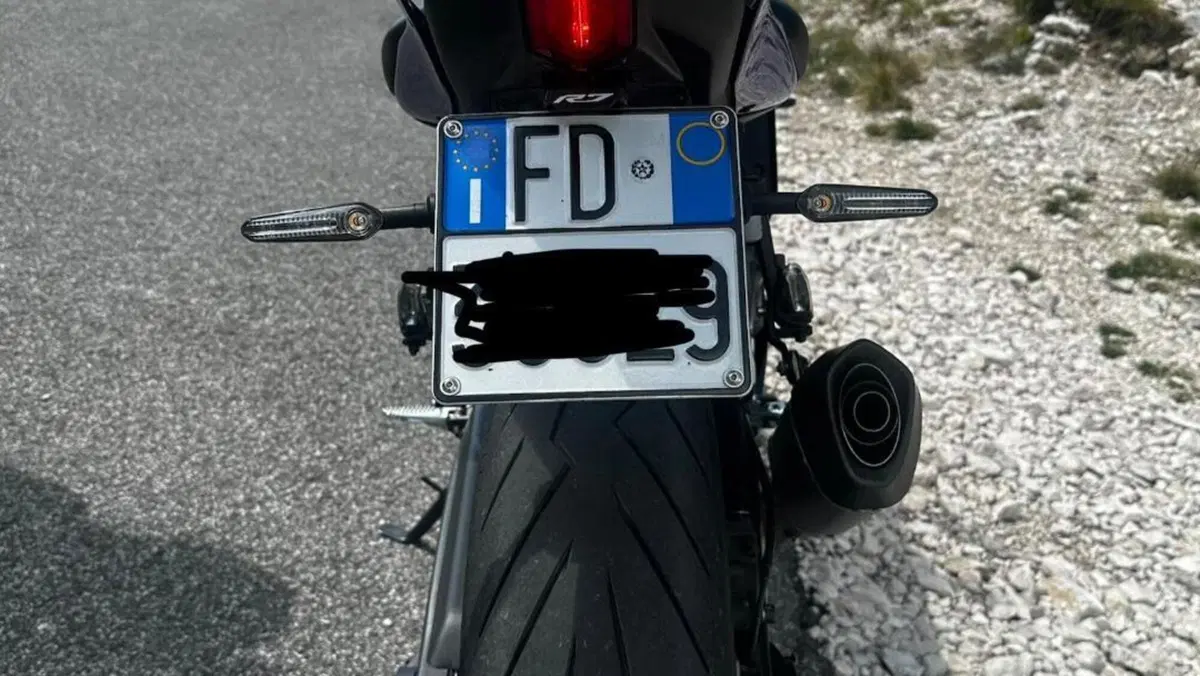 Yamaha YZF R7 (2021 - 25)  (5)