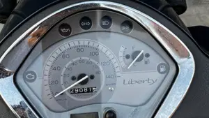 Piaggio Liberty 150 3V Full Optional (2013 - 15)  (6)