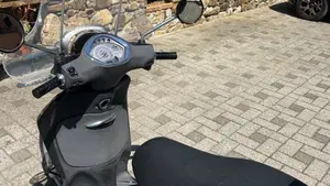 Piaggio Liberty 150 3V Full Optional (2013 - 15)  (7)