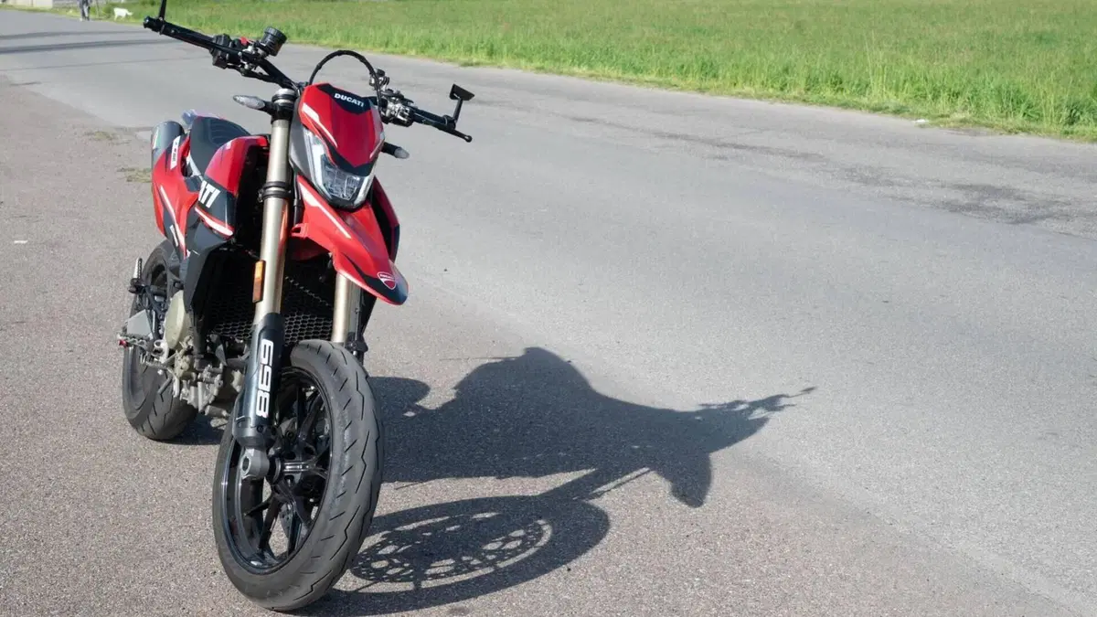 Ducati Hypermotard 698 Mono (2024 - 26)  (4)