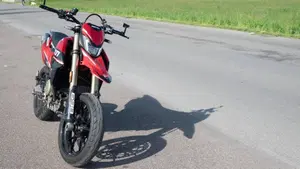 Ducati Hypermotard 698 Mono (2024 - 26)  (4)
