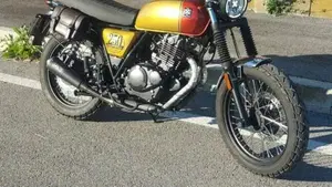 Brixton Motorcycles Cromwell 250 (2021 - 25)  (4)
