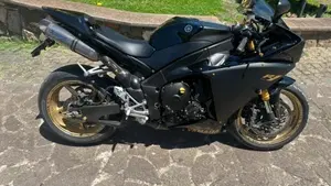 Yamaha YZF R1 (2012 - 14) 