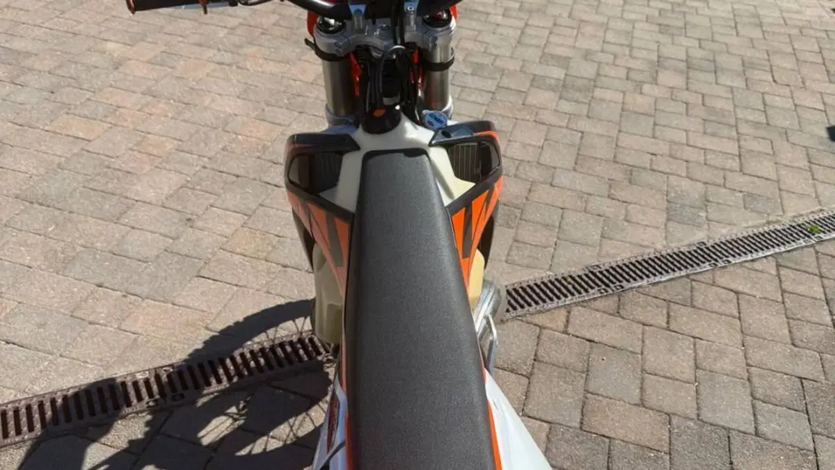 KTM 300 EXC E TPI (2018)  (4)
