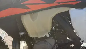 KTM 300 EXC E TPI (2018)  (10)
