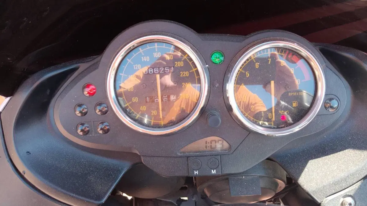 Bmw R 1100 S  (4)