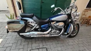 Honda Shadow 750 (2012)  (5)