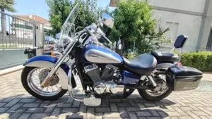 Honda Shadow 750 (2012)  (6)