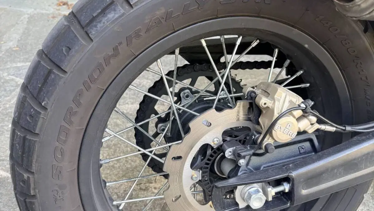 Fantic Motor Caballero 500 Scrambler Deluxe 4T (2020)  (4)