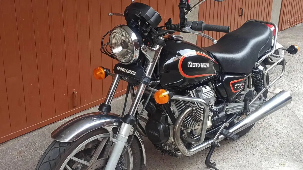 Moto Guzzi   (3)