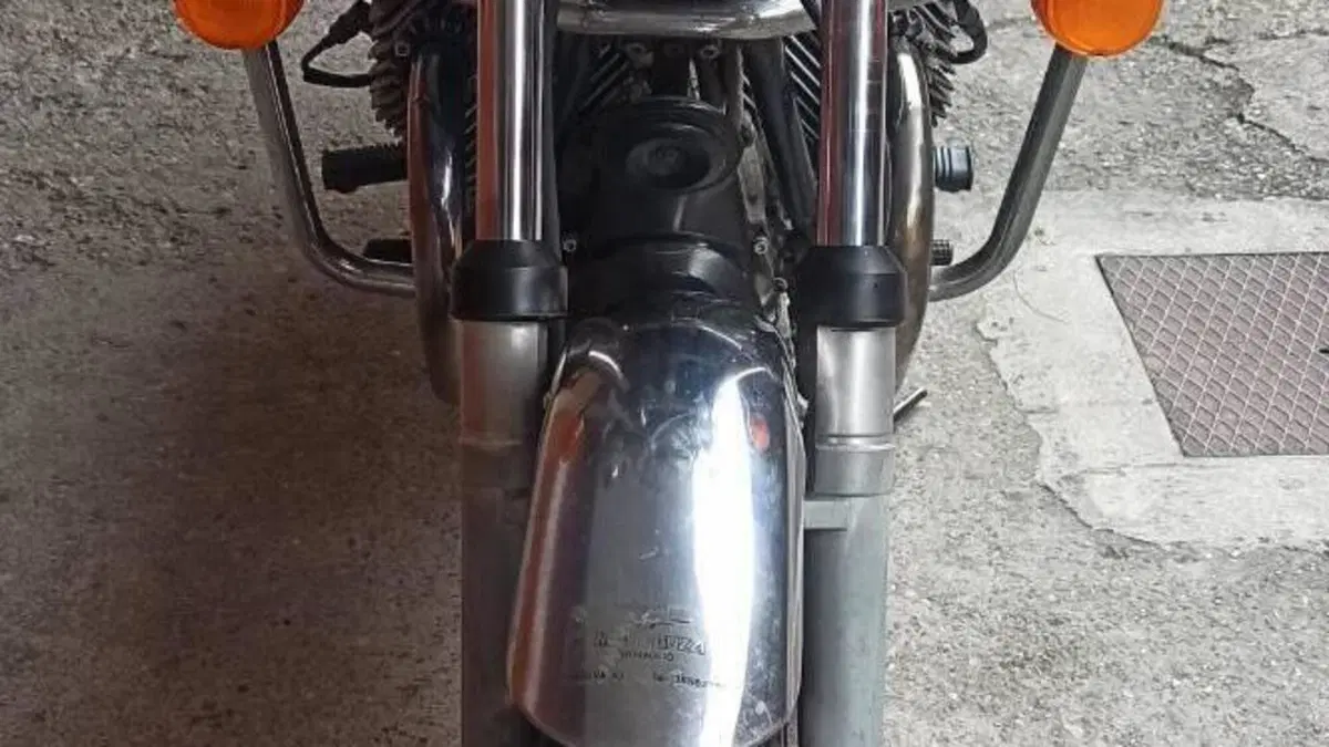 Moto Guzzi   (5)
