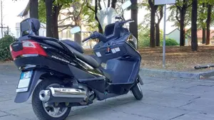 Suzuki Burgman AN 400 i.e. (2004 - 05)  (3)