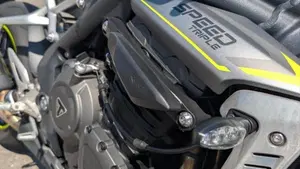 Triumph Speed Triple 1200 RS (2021 - 24)  (5)