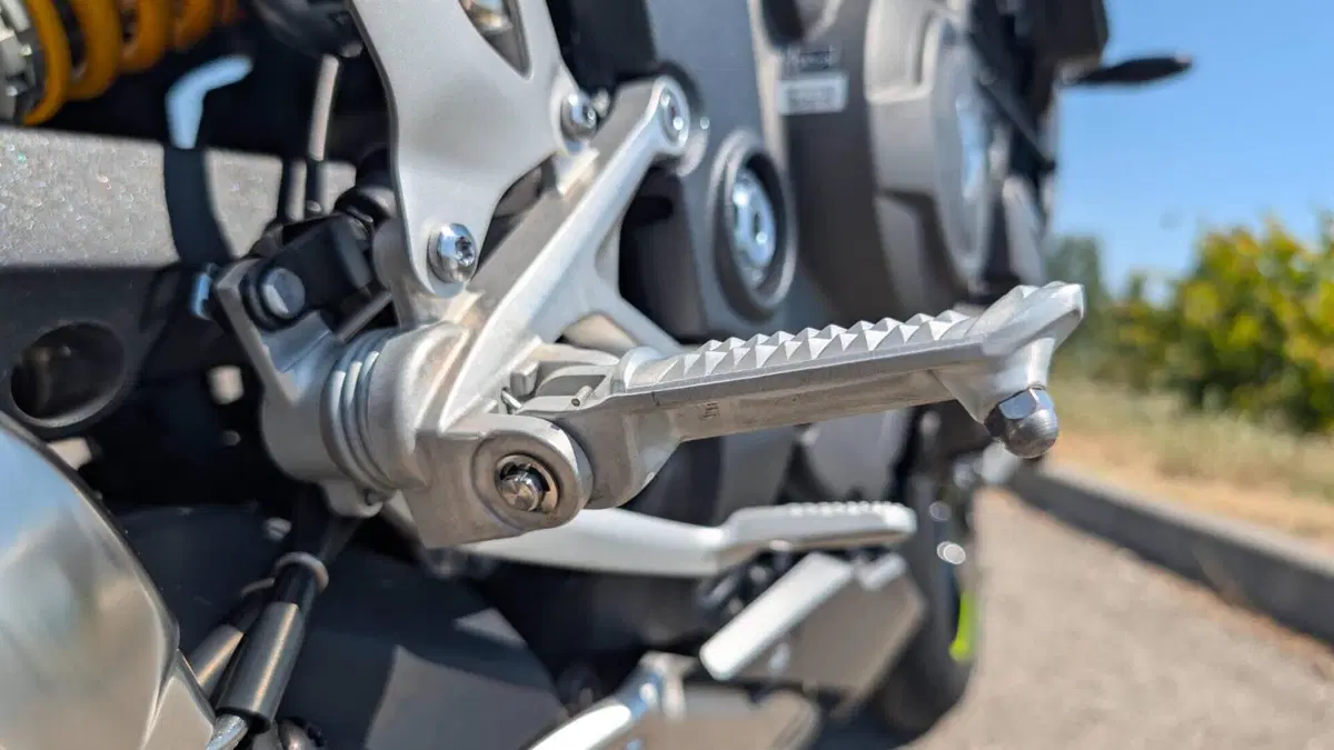 Triumph Speed Triple 1200 RS (2021 - 24)  (8)
