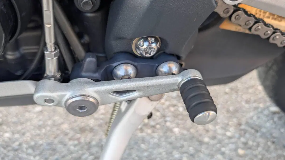 Triumph Speed Triple 1200 RS (2021 - 24)  (10)
