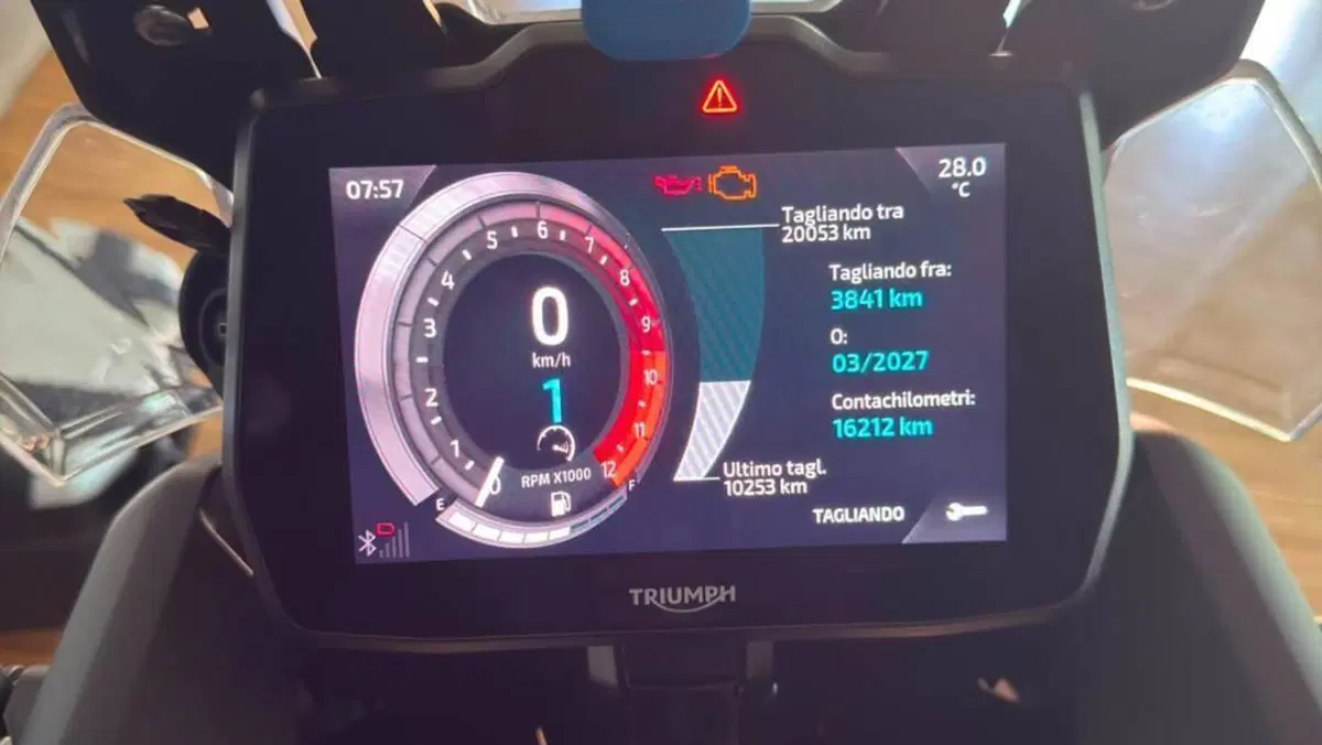 Triumph Tiger 900 Rally Pro (2024 - 26)  (2)