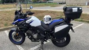 Suzuki V-Strom 650XT Explorer (2022 - 25)  (3)