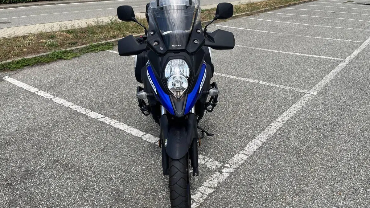 Suzuki V-Strom 650XT Explorer (2022 - 25)  (4)