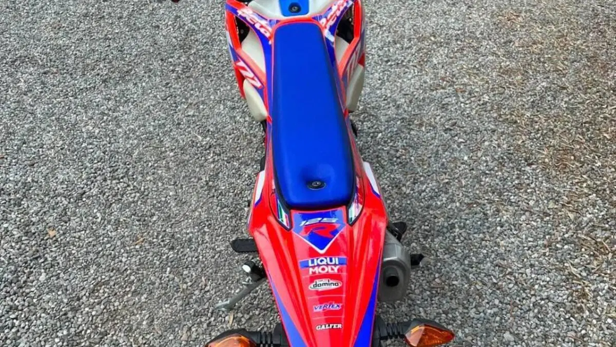 Betamotor RR 125 4T Motard R (2025 - 26)  (3)