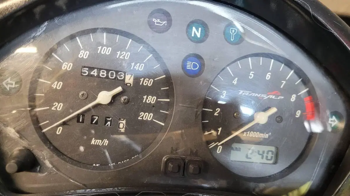 Honda Transalp XL 650V (2000 - 04)  (4)