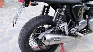 Triumph Thruxton 900 (2004 - 15)  (4)