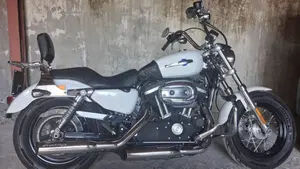 Harley-Davidson 1200 Custom CB (2013 - 17) - XL 1200CB 
