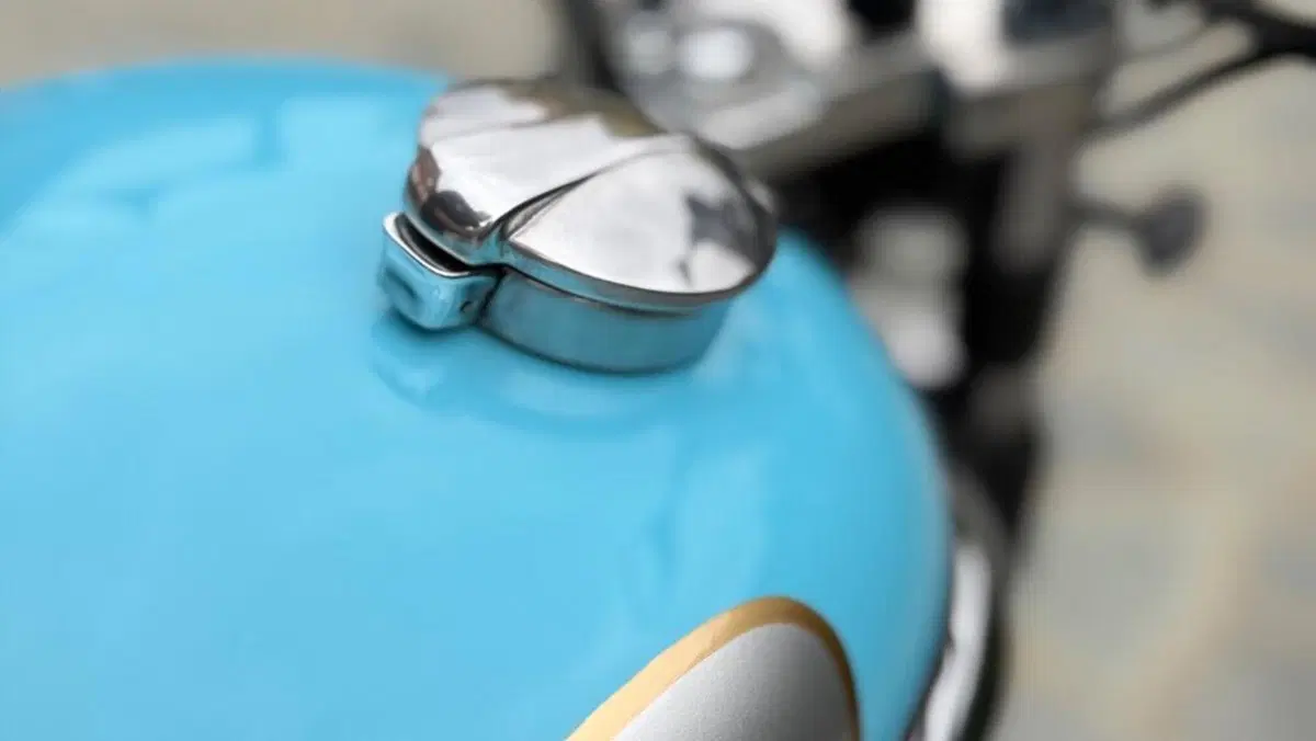 Triumph Thruxton 900 (2004 - 15)  (16)