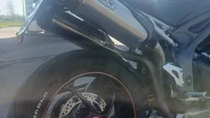 Triumph Speed Triple 1050 RS (2018 - 20)  (2)