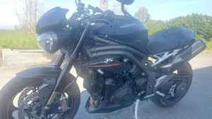 Triumph Speed Triple 1050 RS (2018 - 20)  (5)