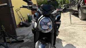 MV Agusta Brutale 800 RR (2021 - 25)  (6)