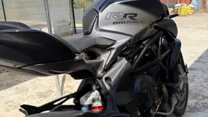 MV Agusta Brutale 800 RR (2021 - 25)  (10)