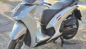 Honda SH 350i Sport (2025 - 26) usata