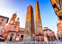 Bologna: cade dal monopattino elettrico, l'incidente è stato fatale
