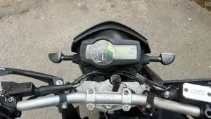 KTM 690 Supermoto  (7)