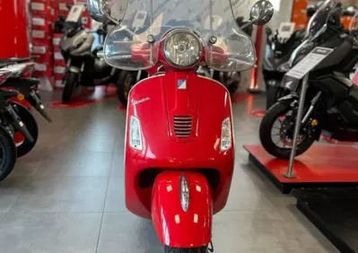 Vespa GTV 300 Via Montenapoleone ABS (2010 - 16) - Annuncio 10086968