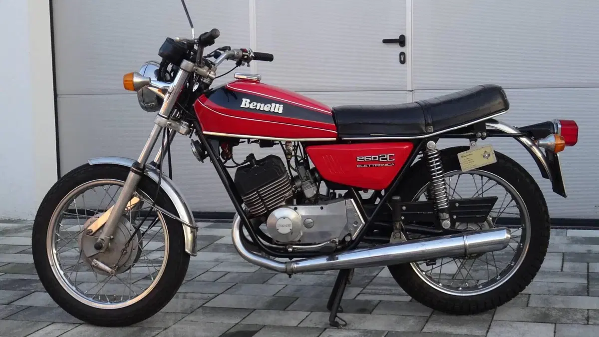 Benelli   (2)
