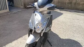 Kymco Agility 50 Carry (2011 - 18) usata