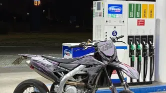 Yamaha YZ 450 F (2018) usata