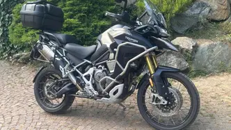 Triumph Tiger 1200 Rally Explorer (2024 - 26) usata