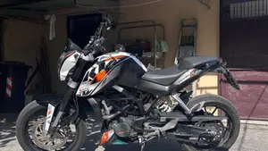 KTM 125 Duke ABS (2013 - 16)  (6)