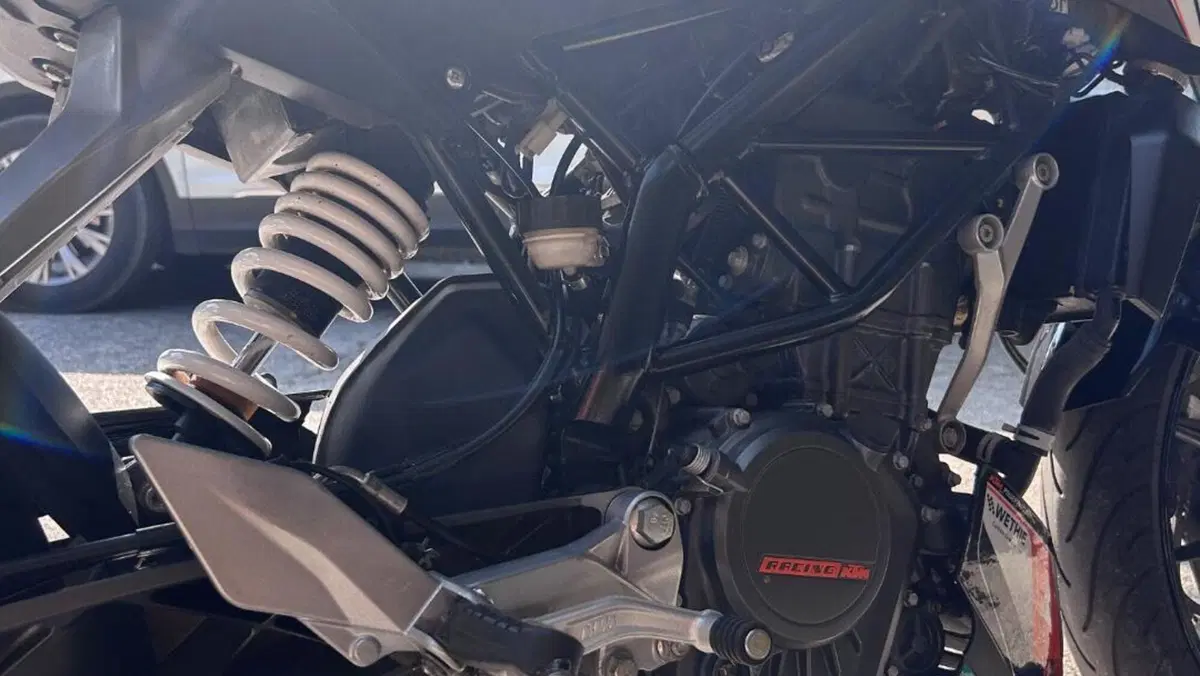 KTM 125 Duke ABS (2013 - 16)  (8)
